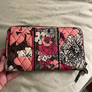 Vera Bradley wallet